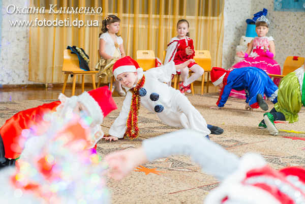 Фотограф на утренник Днепропетровск в детский сад. Фотограф на выпуской, фотосъемка праздника в детском саду 