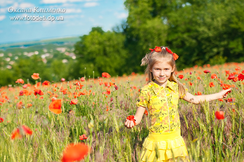 Детская фотосессия на природе поле маков, фотосъемка детей на улице, маки, Днепропетровск, детский фотограф, 